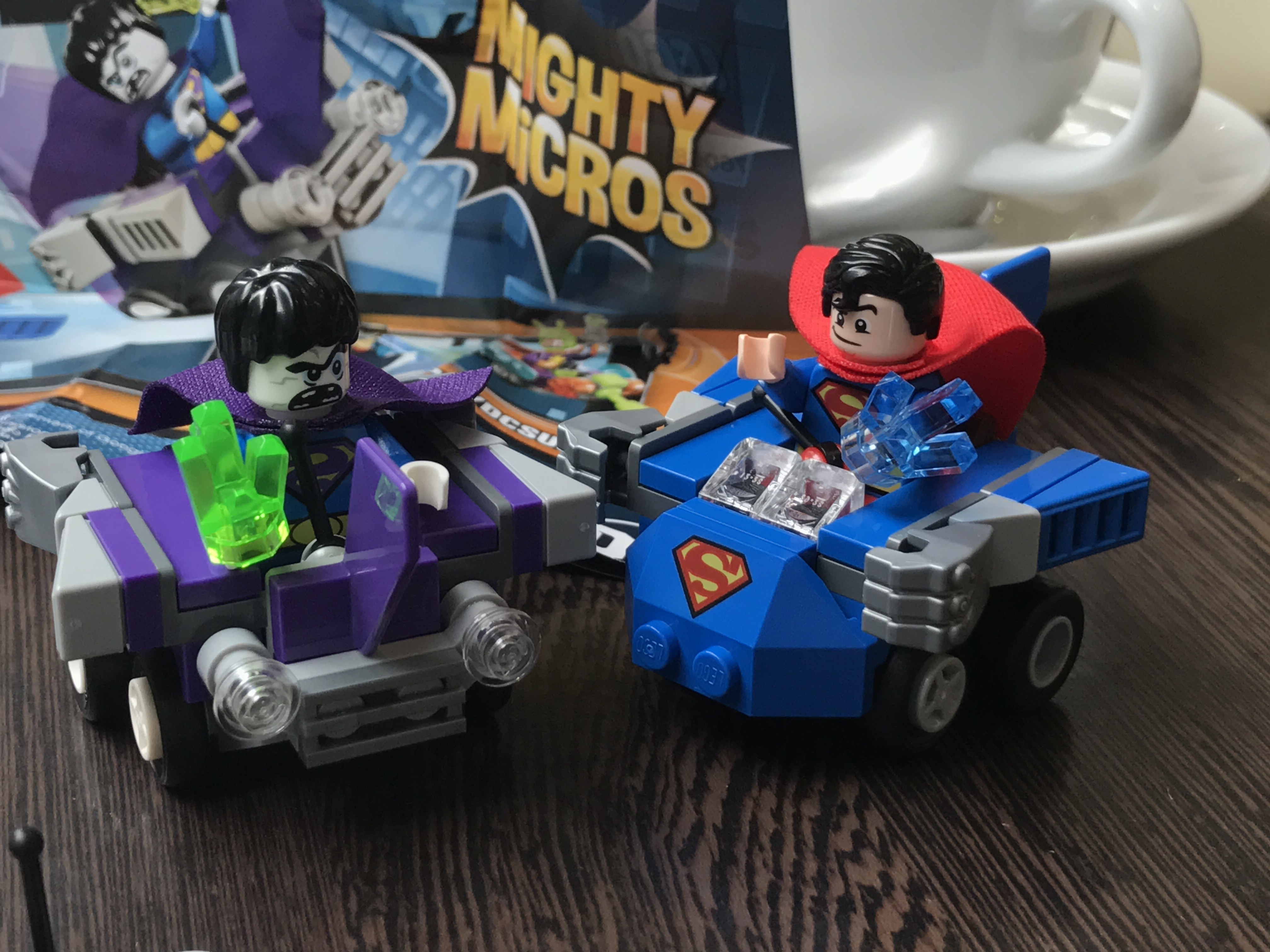 Cafe construction: Superman Versus Bizarro Mighty Micros