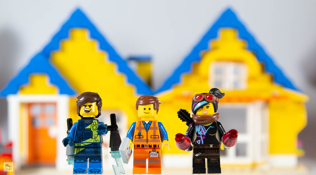 Living in a Dream (house) [Rapid Review 70831 Emmet’s Dream House/Rescue Rocket]