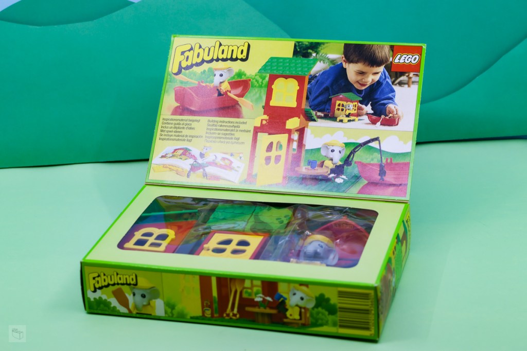 3660 LEGO Fabuland Fisherman’s Wharf [Retro Review] | The Rambling Brick